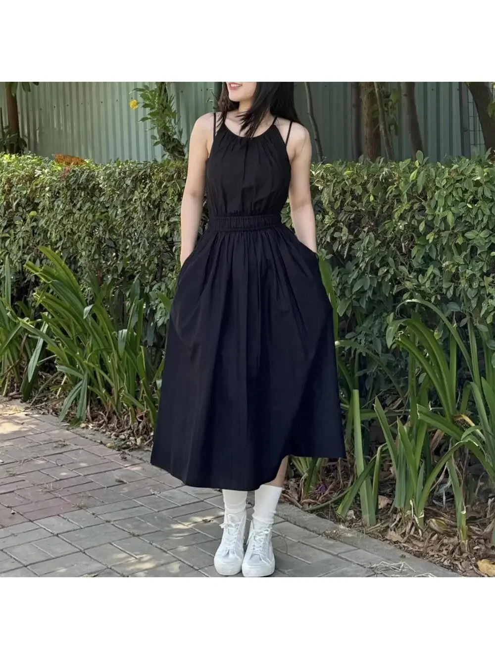 Uniqlo 100% Cotton Halter Neck Dress Black NWT Large - Picture 2 of 4